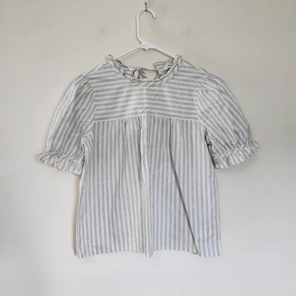 Madewell Ruffle-Neck Back Keyhole Oversized Top in Stripes size Small - Picture 3 of 8